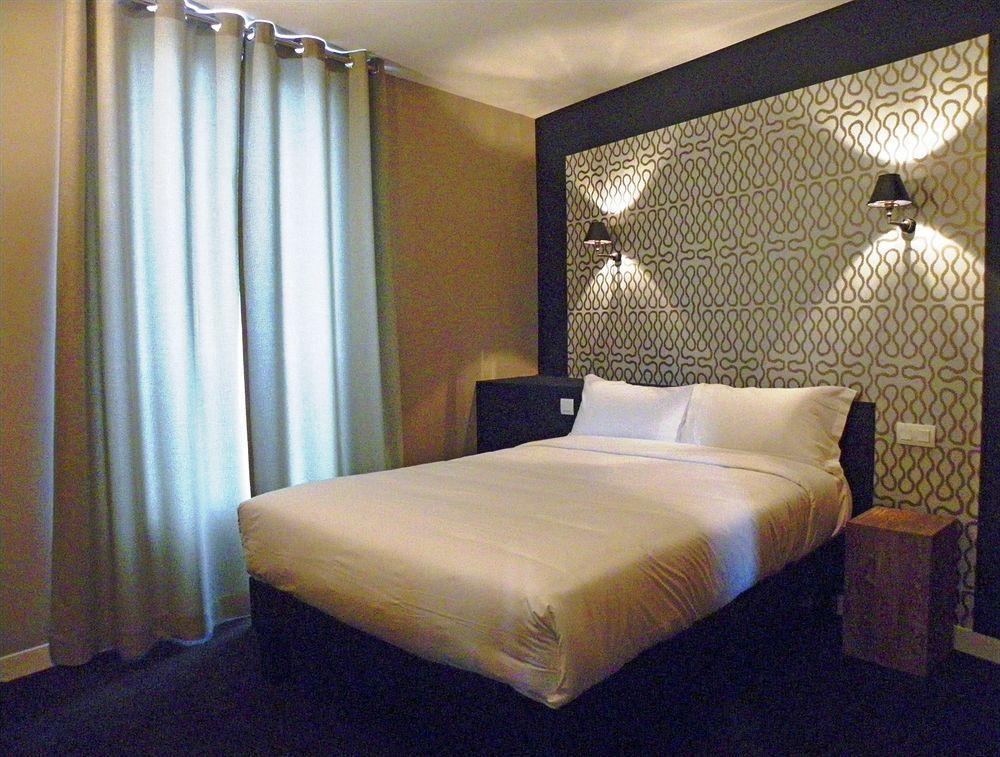 Hotel Les Terres Blanches Chatou Exteriér fotografie